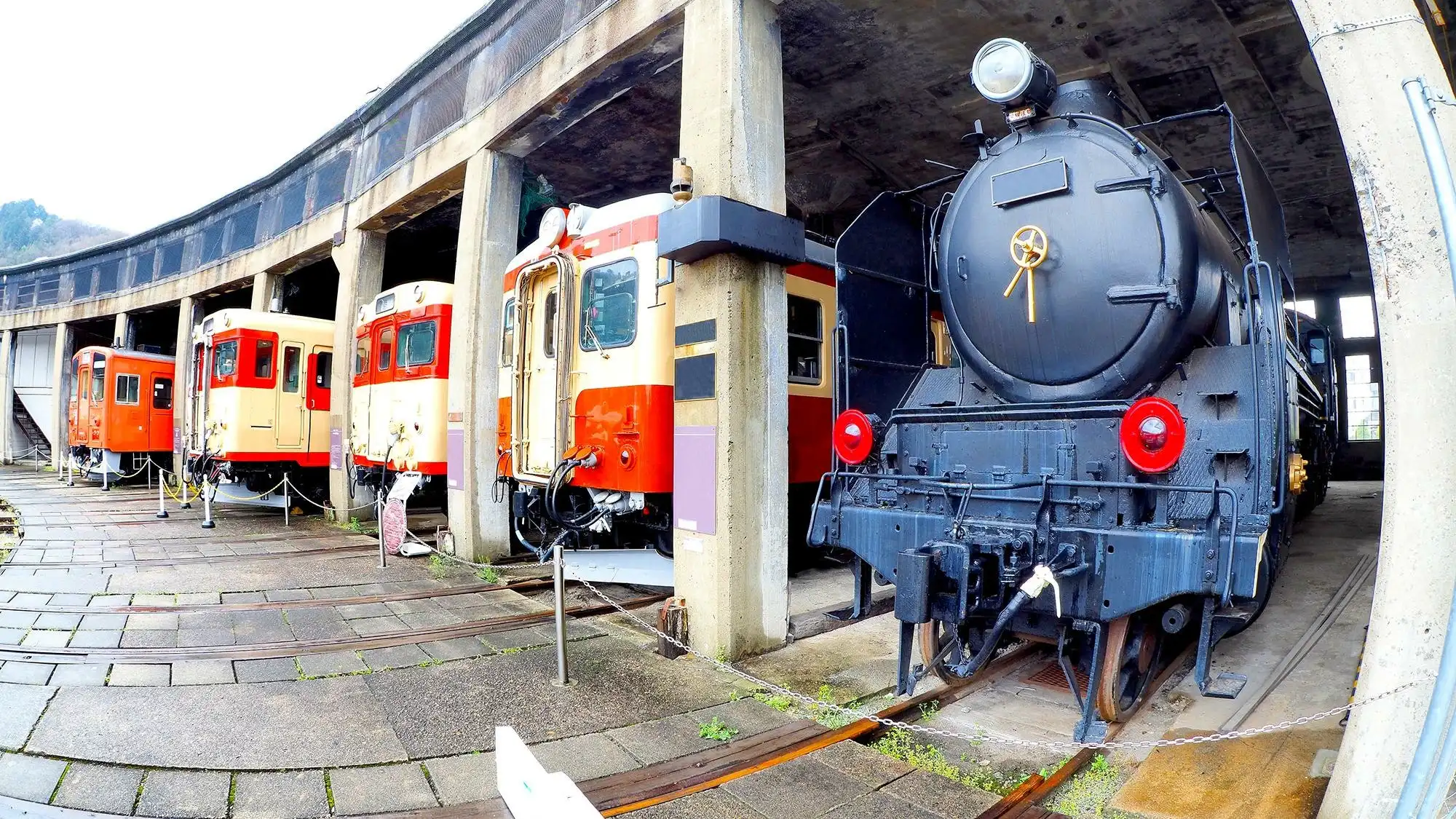 岡山県「津山まなびの鉄道館」は国内2番目の規模を誇る鉄道博物館