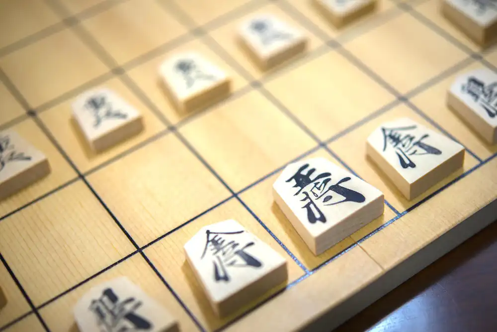 I wanna see shogi (Japanese chess) come into the chess world.. : r