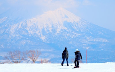 파우더 스노우가 매력적인 리조트 리조트 그랜드 히라푸에서 겨울 스포츠를 만끽! 다양한 웅장한 코스가 매력인 홋카이도 아부타군 굿찬초의 스키장에서 어떻게 시간을 보내십니까?