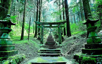 Kamishikimi Kumanoimasu Shrine: The Setting for a Popular Anime, This Shrine in Kumamoto Prefecture Is a Must-See for Anime Fans. Enjoy the Mystical Atmosphere That Will Transport You to Another World!