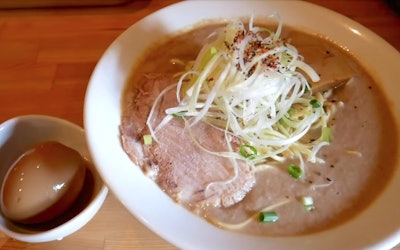 京都にある「麺屋極鶏」の濃厚スープがたまらない！中々味わうことが出来ないドロドロスープのお味とはどれほどのものか！