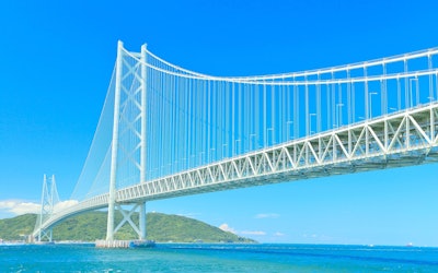 兵庫縣淡路市的觀光和美食一應俱全的人氣景點！世界最長的吊橋"明石海峽大橋"的大小誰都會驚訝的壓軸景象！