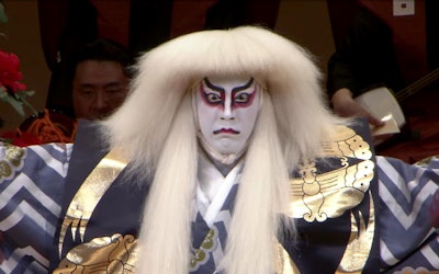 市川海老藏在纽约的首次海外公演让全世界为之疯狂！了解一个令世界为之倾倒的男人对歌舞伎的热爱！