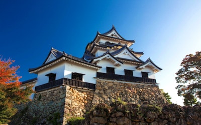 Hikone Castle, a National Treasure of Japan, Is a Treasure Trove of Valuable Cultural Assets in Hikone, Shiga Prefecture! Explore the Castles Treasures, Including Swords, Armor, and the Various Instruments of Japan's Feudal Lords!