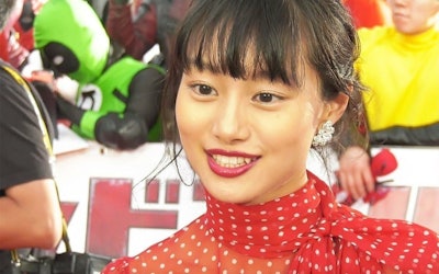 Shiori Kutsuna - The Japanese Actress From Deadpool. Check Out an Interview With the Popular Actress on the Red Carpet