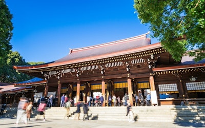 Meiji Jingu - While the Inner Garden Is One of the Most Famous Power Spots in Tokyo, The Outer Garden Is a Place of Sports and Culture! Check Out the Popular Shrine, A Place of Fireworks and Ginkgo Festivals Where the Gods Reside!