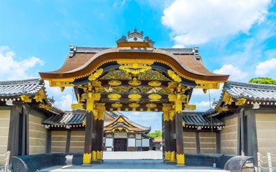 元离宫二条城是见证德川幕府繁荣和终结的历史性城堡。京都的世界遗产是人生中想看一次的名胜！