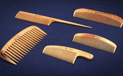 A Close Look at the "Tsugegushi Comb" Craftsman Inheriting Japanese Tradition! Hideaki Mori's Passion for Creating Combs Greater Than Any That Technology Can Produce!