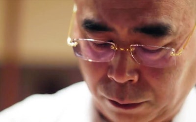 Sukiyabashi Jiro - A Michelin-Starred Restaurant for Eight Consecutive Years! What the Artisans at Japan's Leading Sushi Restaurant Have to Say About Sushi!