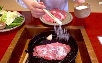 Enjoy Luxurious Sukiyaki at the Popular Restaurant "Sukiyaki Kanaya" in Iga, Mie!