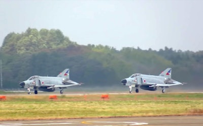 Rare Footage of the Japan Air Self-Defense Force's Emergency Scramble! Check Out This Footage From the Hyakuri Air Base Air Festival in Ibaraki Prefecture!