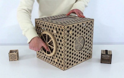 What's Hidden Inside This Puzzle Box? A Look at the Tricky Karakuri Box!