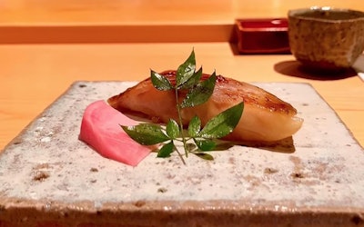 Sushi Sakai - A Three-Star Michelin-Starred Restaurant in Kyushu! Be Amazed by the Overwhelmingly Delicious Seafood Dishes!