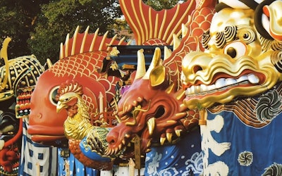 Huge Lions, Sea Breams, and Armor Parade Through the Streets of Karatsu Kunchi in Saga Prefecture! You've Never Seen a Festival Like This! Learn About Japanese Culture Through Traditional Festivals!