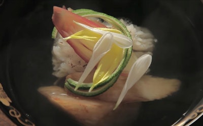米其林指南三星的日本料理店"祗園木木"的藝術性湯碗是什麼？
