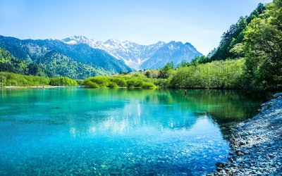 Savor the Beauty of Nature at "Japan Alps Kamikochi" in Japan's Scenic Shinshu Region! Enjoy a Relaxing Time Surrounded by Greenery and Negative Ions!