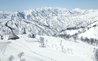 Enjoy Skiing and Snowboarding at Okutadami Maruyama Ski Resort in Niigata Prefecture, Where There's Plenty of Snowfall, Even in Fall and Spring!