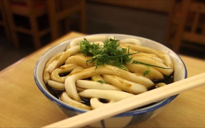 The Best Texture Udon in Japan?! "Ise Udon" Is a Specialty of Ise, Mie. Thick, Soft Noodles Covered With Pitch-Black Sauce!